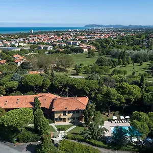 residenze-al-colle-dei-pini.riccione-hotels.org/